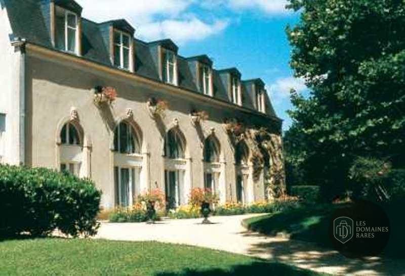 Vue extérieure du château Chateau de Bazeilles à Bazeilles en Grand Est