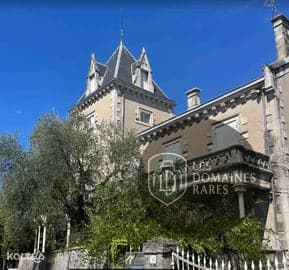 Vue extérieure du château Chateau de Beaupuy en Nouvelle-Aquitaine