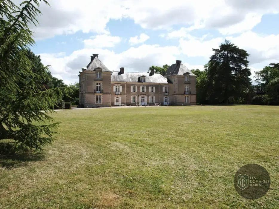Vue extérieure du château Chateau de Cop Choux en Pays de la Loire