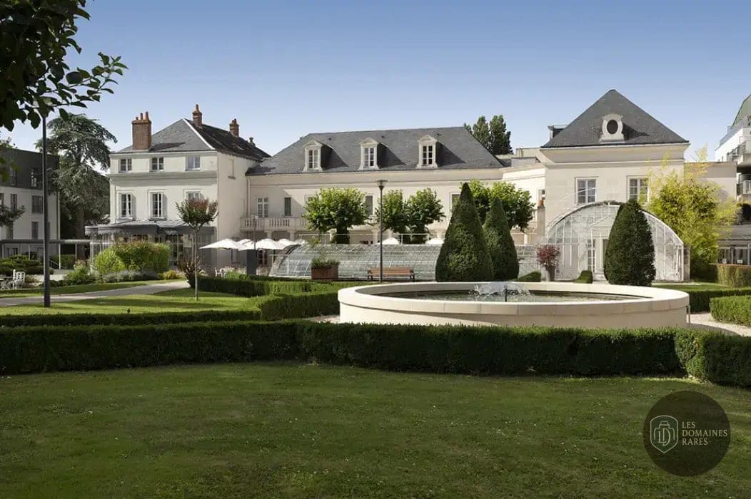 Vue extérieure du château Chateau de Mazieres à Tendu en Centre-Val de Loire