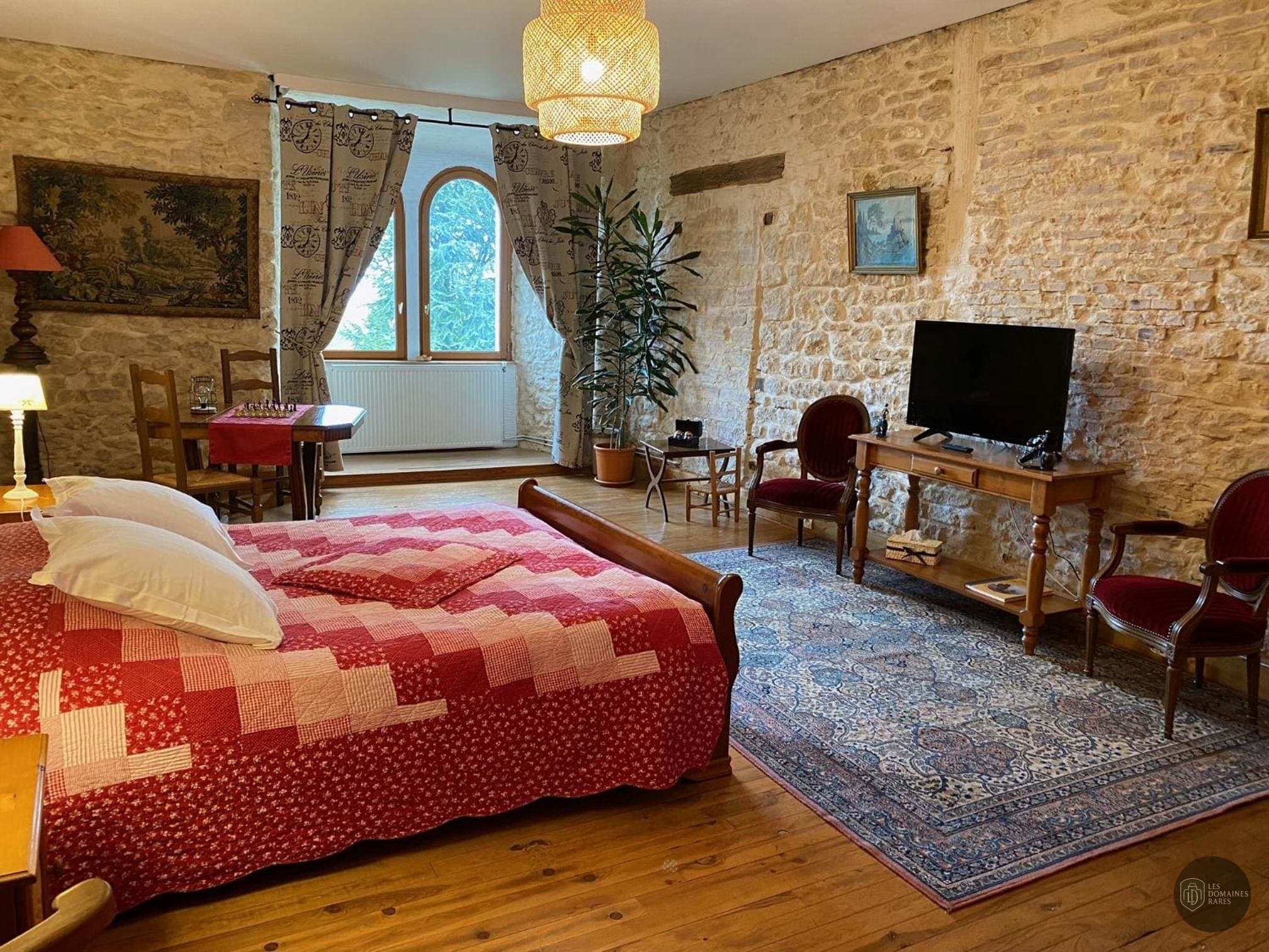 Vue extérieure du château Chateau de Morey à Belleau en Grand Est