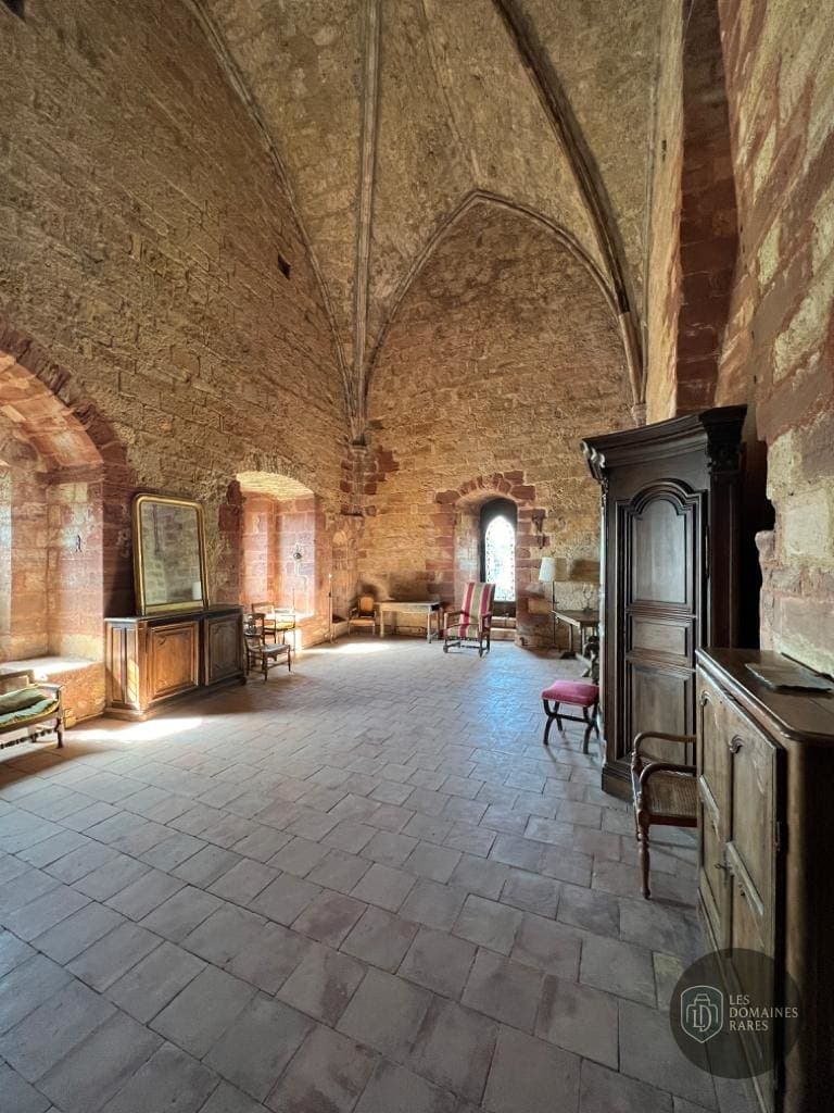 Espace intérieur du château Chateau de Turenne à Turenne en Nouvelle-Aquitaine