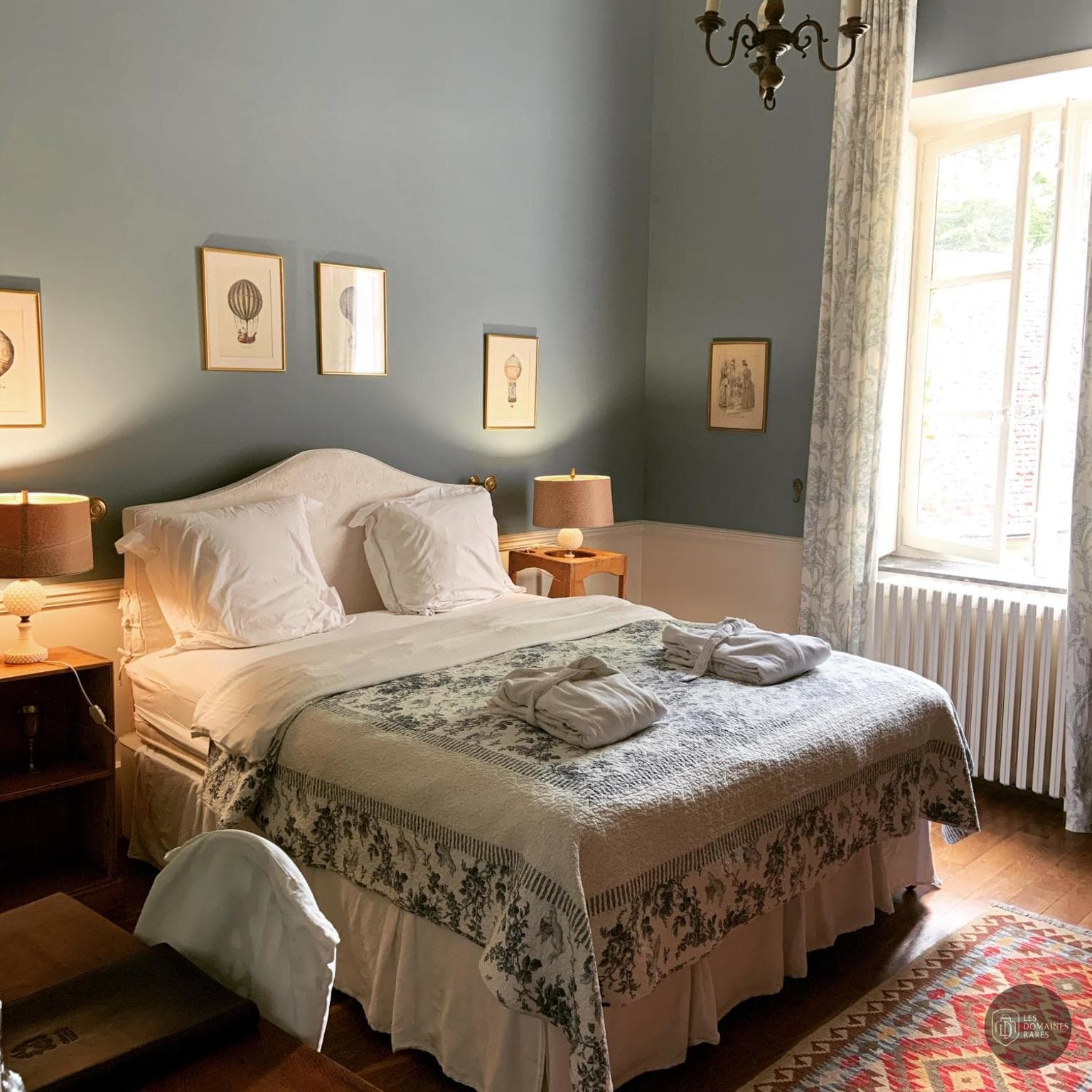Chambre du château Chateau de Villette à Menestreau en Centre-Val de Loire - séminaire ligny-le-ribault, france
