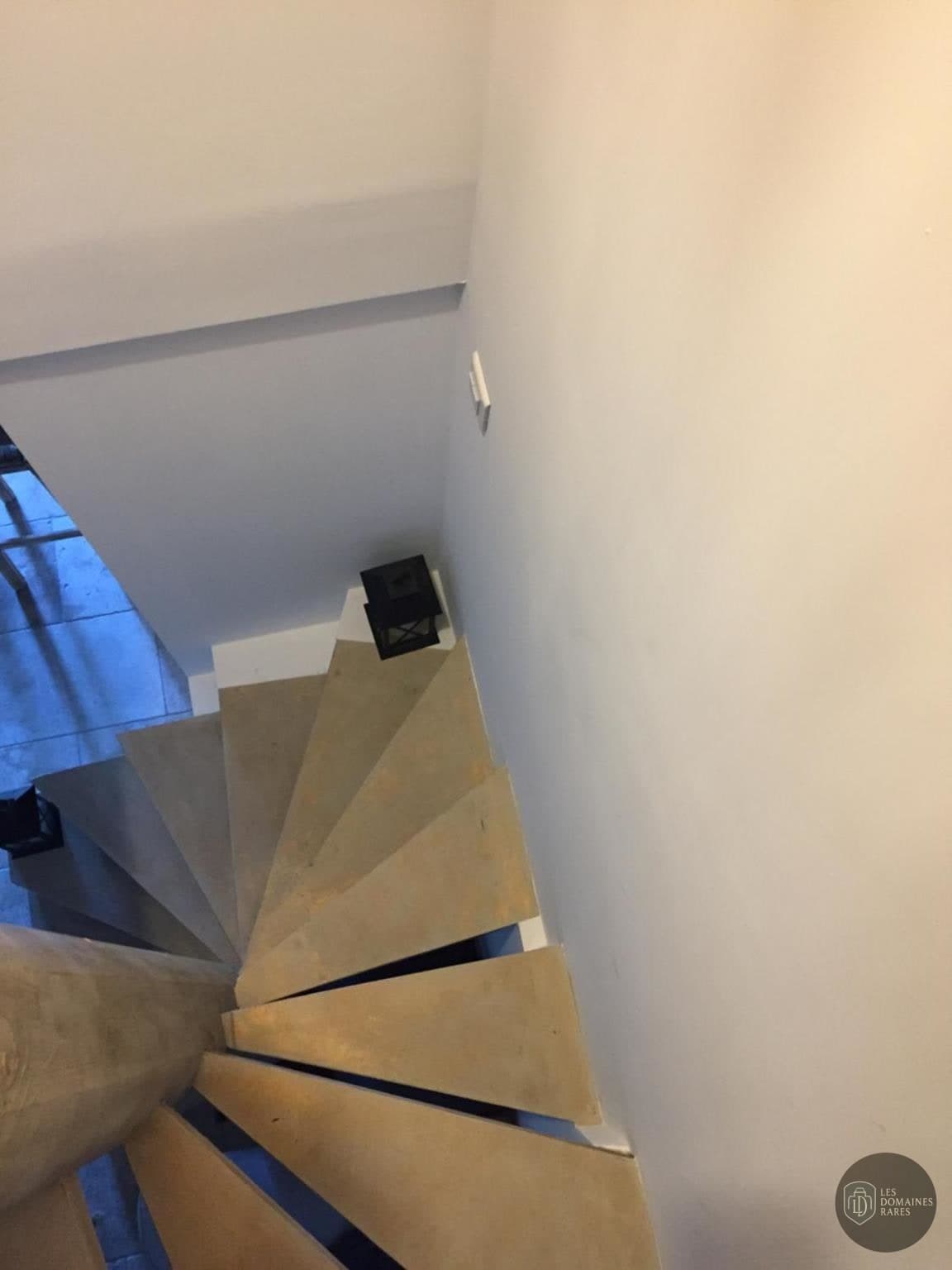 Vue extérieure de l'hôtel Chel'Enzo à Auterive en Occitanie