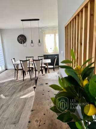 Vue extérieure du lieu Chez Yvonne à Strasbourg en Grand Est