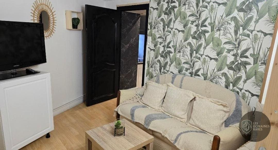 Espace intérieur de l'hôtel Chez la Rose à Juliénas en Auvergne-Rhône-Alpes