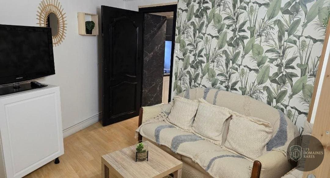 Espace intérieur de l'hôtel Chez la Rose à Juliénas en Auvergne-Rhône-Alpes