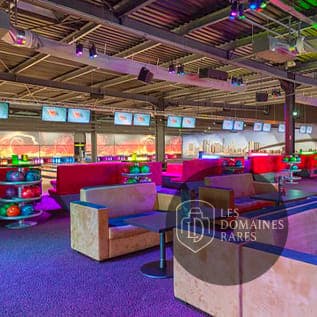 Espace intérieur du lieu Chicago Bowling à Avrainville en Île-de-France