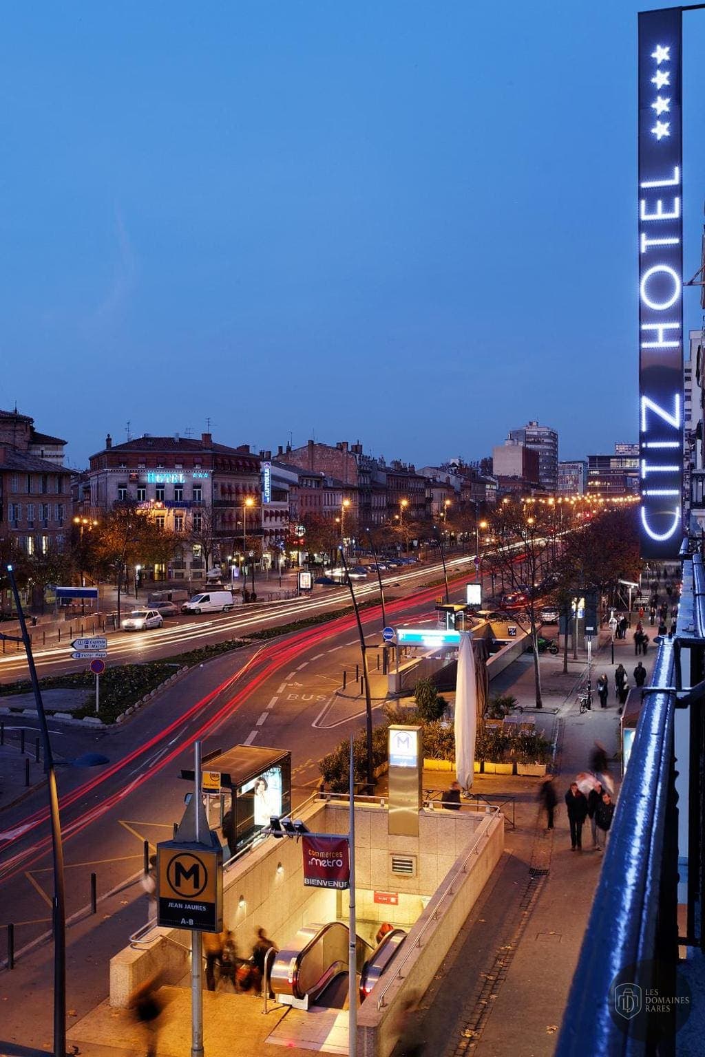 Vue extérieure de l'hôtel Citiz Hôtel à Toulouse en Occitanie