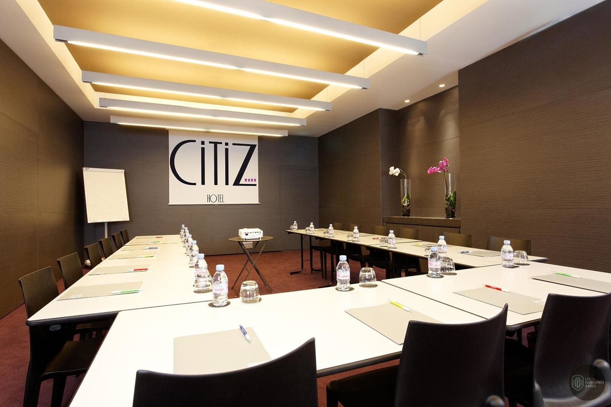 Salle de réunion 2 de l'hôtel Citiz Hôtel à Toulouse en Occitanie