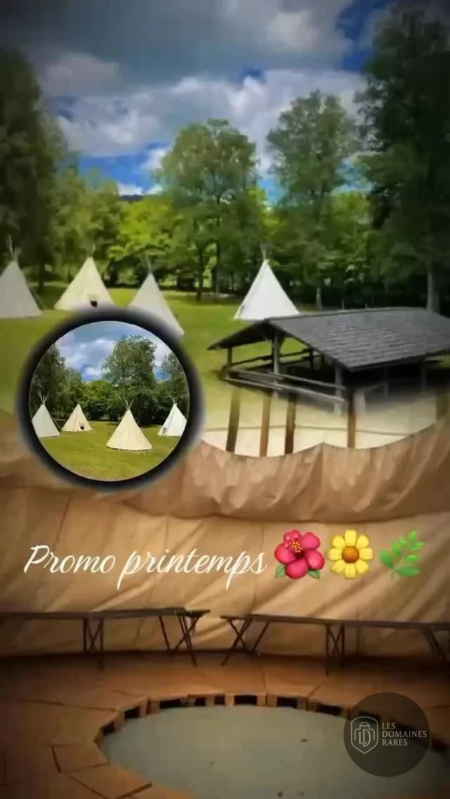 Village de tipis avec abri extérieur