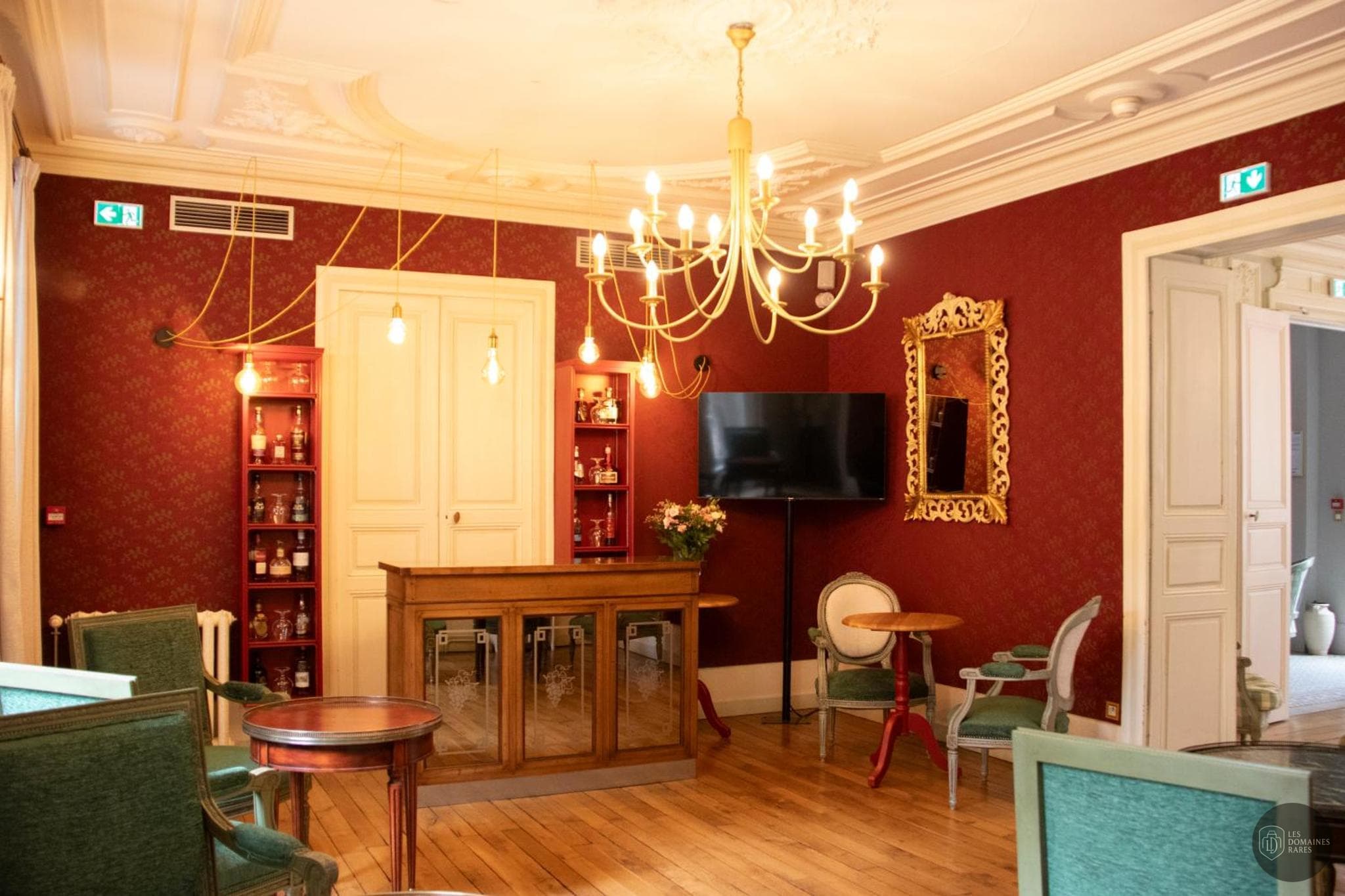 Espace intérieur de l'hôtel Clos de Bourgogne à Moulins en Auvergne-Rhône-Alpes
