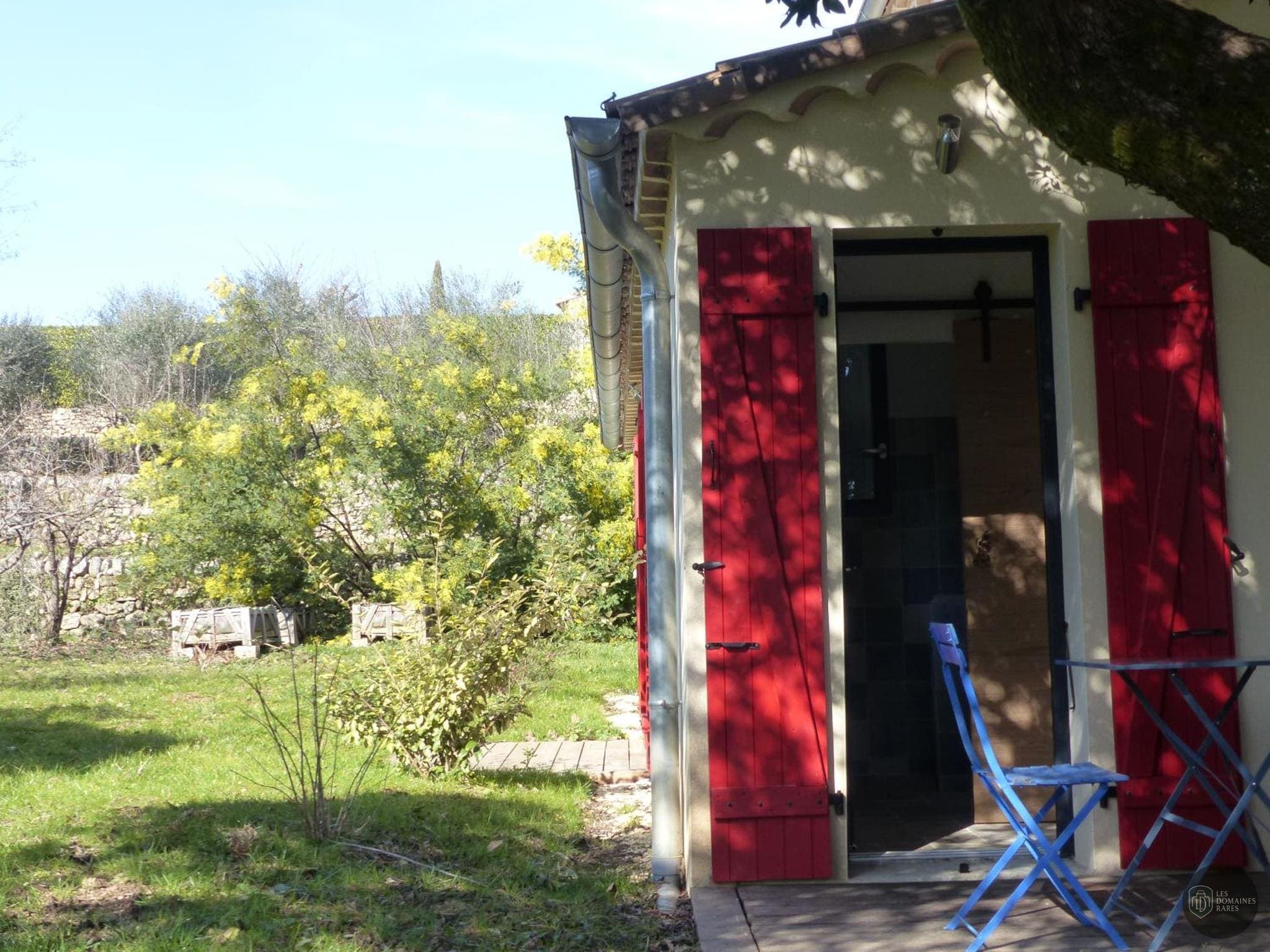 Clos de Mocberry — Extérieur