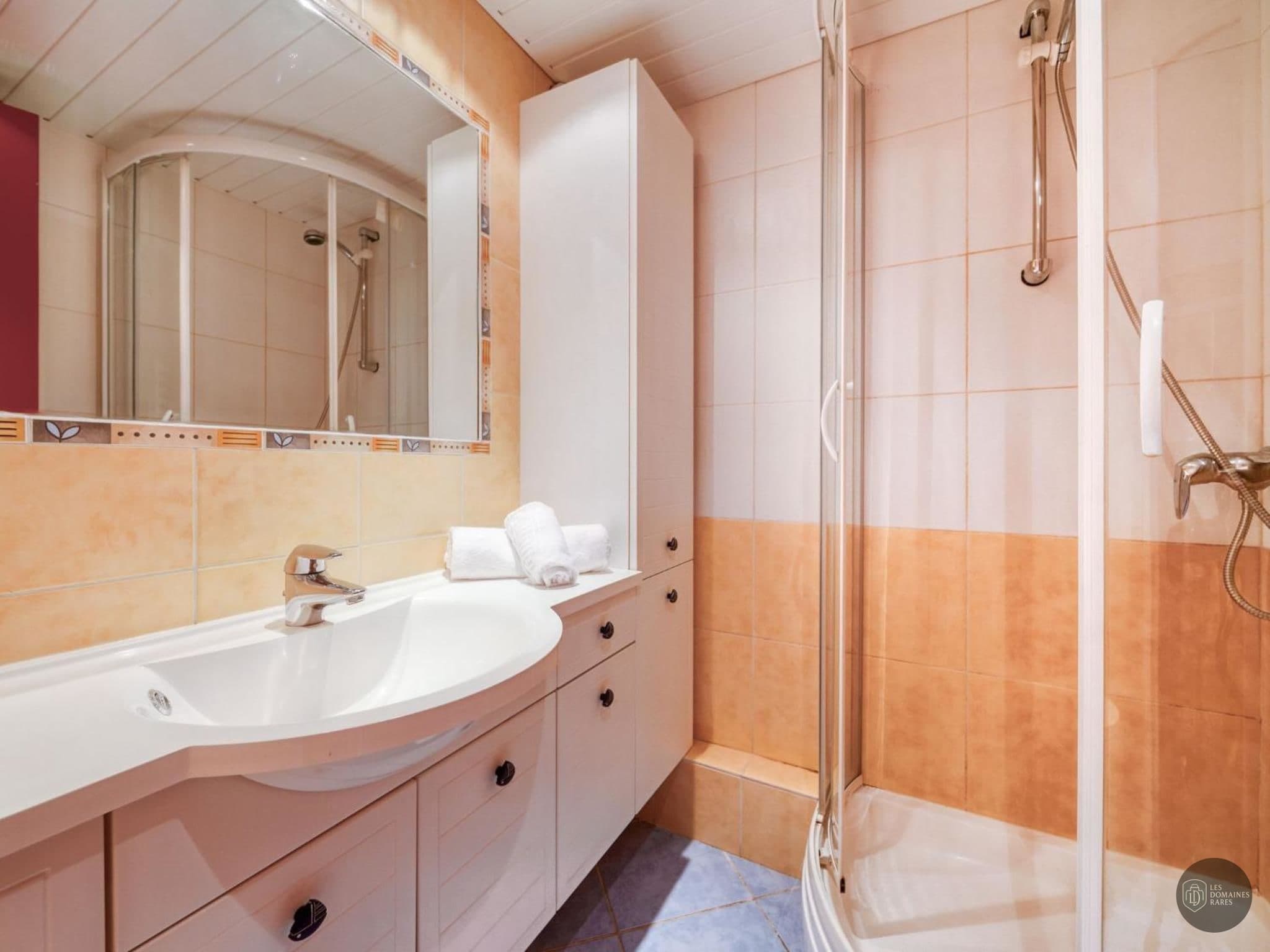 Salle de bain du lieu Club 7 en Occitanie