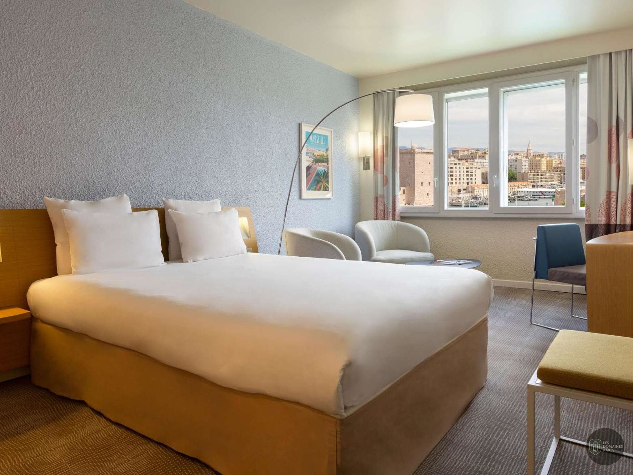 Chambre du salle de séminaire Club du Vieux Port à Marseille en Provence-Alpes-Côte d'Azur - séminaire bouches-du-rhône