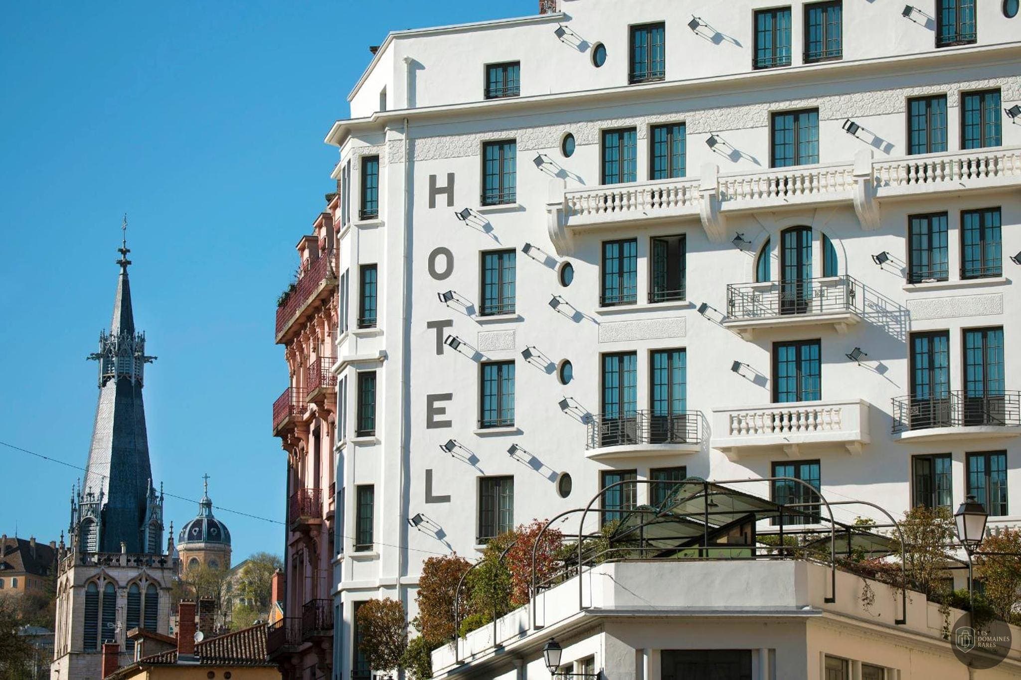 Vue extérieure de l'hôtel College Hotel à Lyon en Auvergne-Rhône-Alpes
