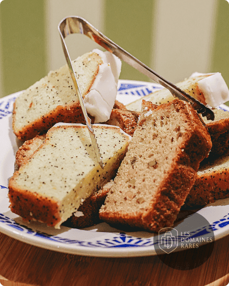 Buffet de desserts : tranches de gâteau