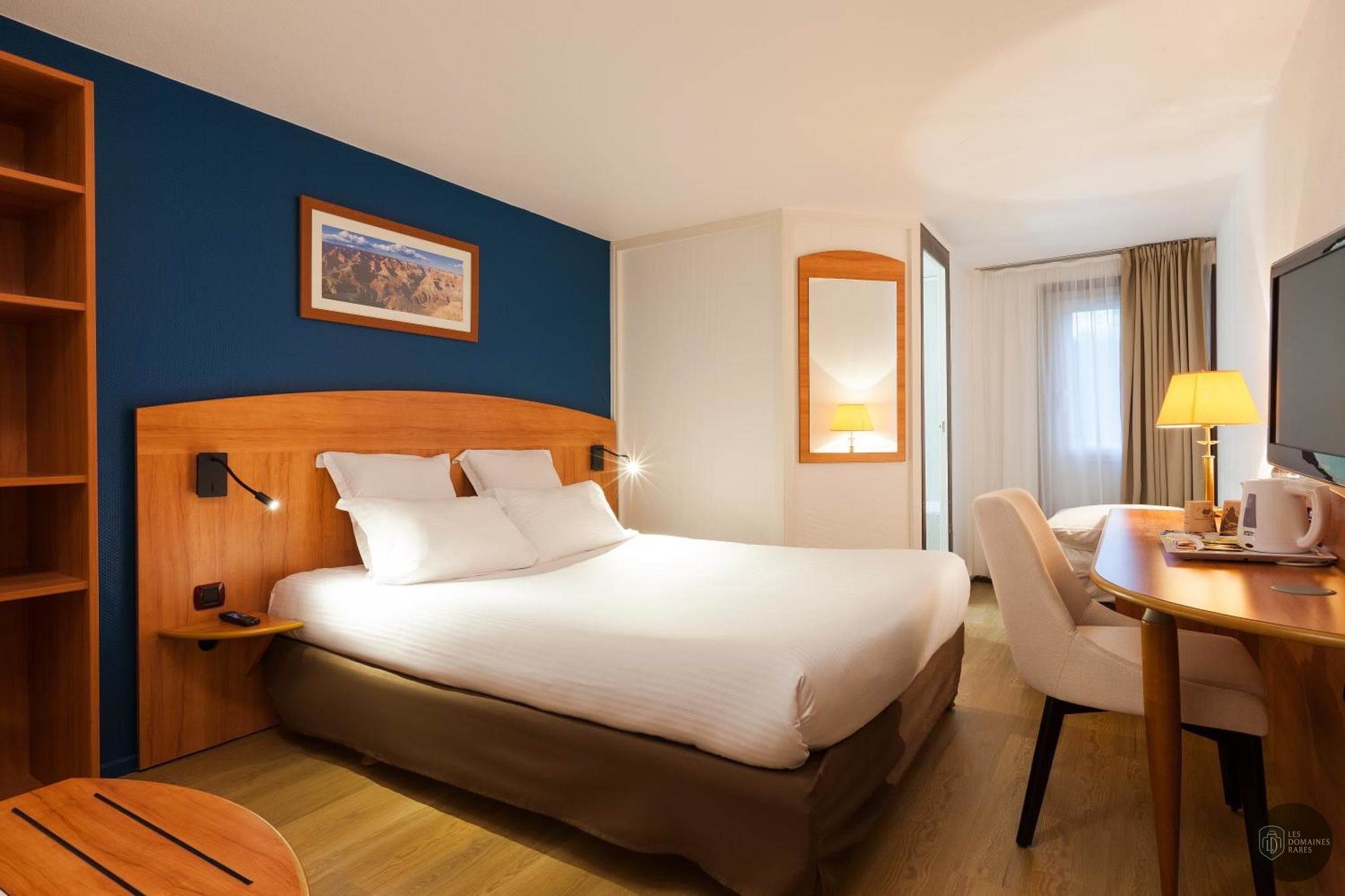 Vue extérieure de l'hôtel Comfort Hotel Evreux à Evreux en Normandie