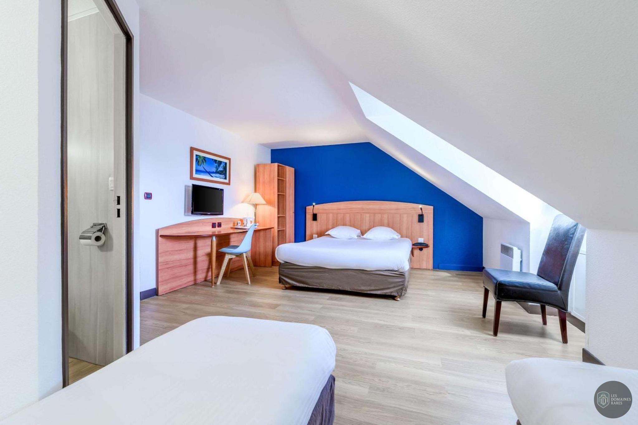 Vue extérieure de l'hôtel Comfort Hotel Evreux à Evreux en Normandie