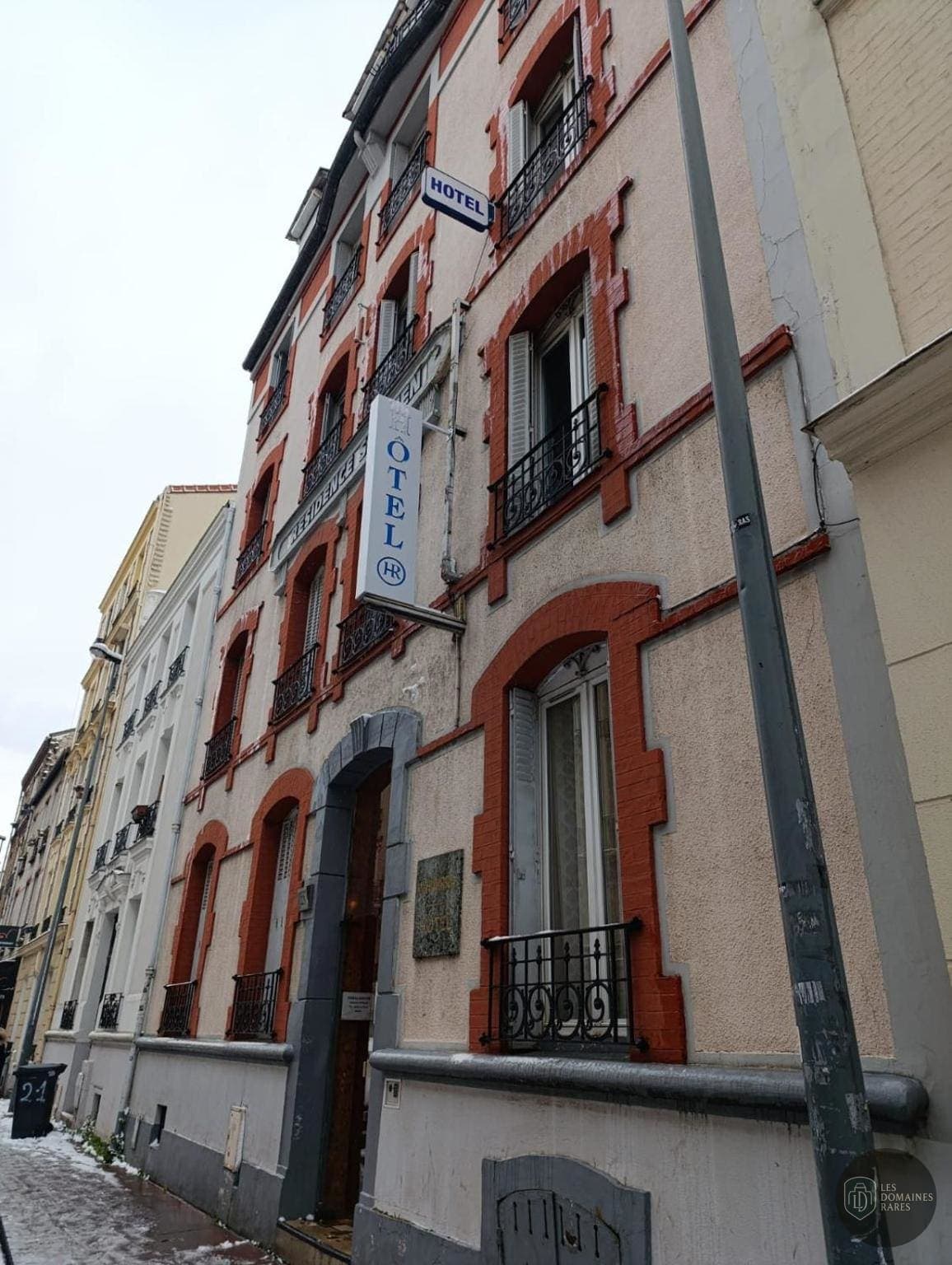 Communale Saint-Ouen — Extérieur