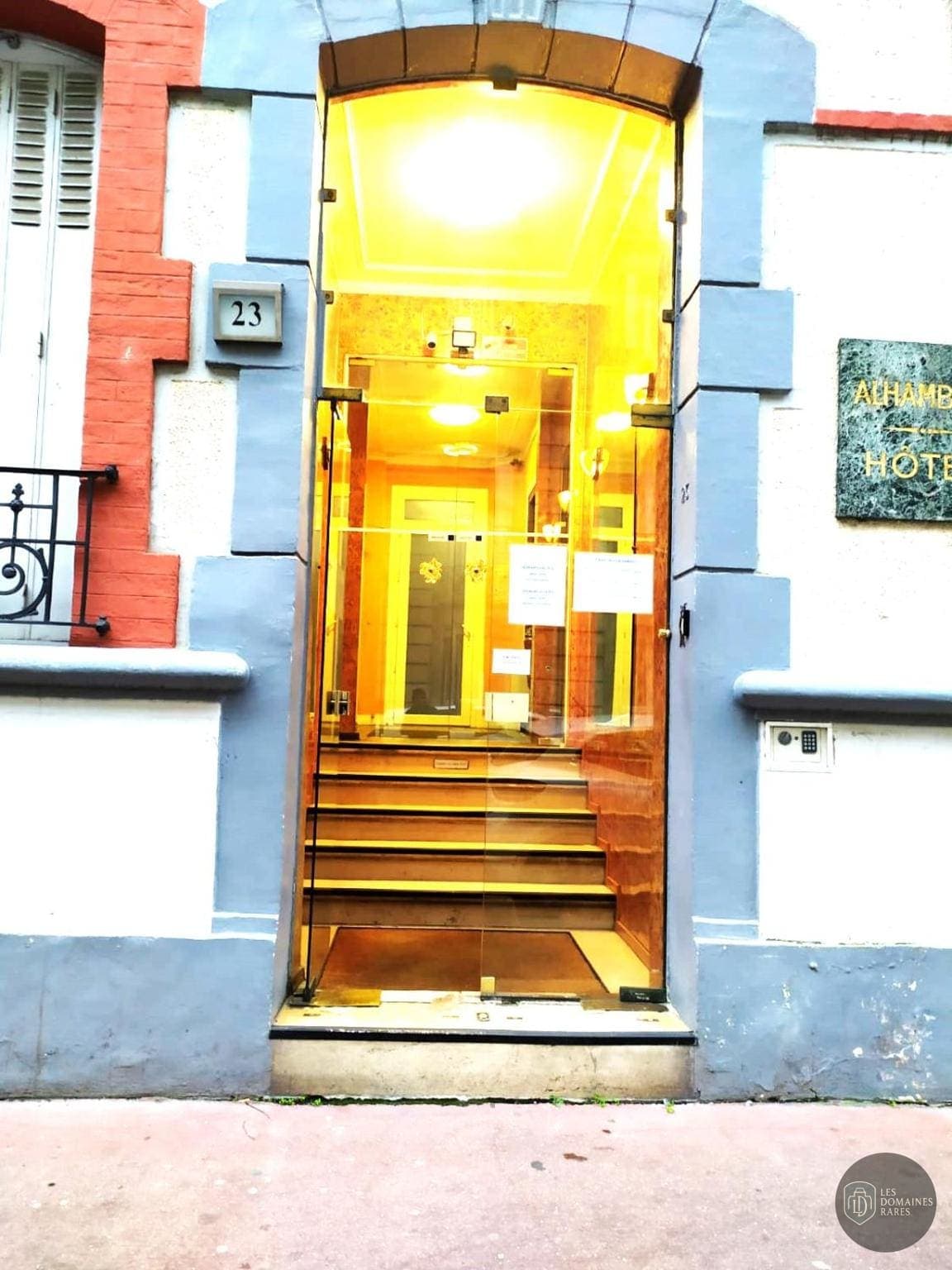 Communale Saint-Ouen — Extérieur