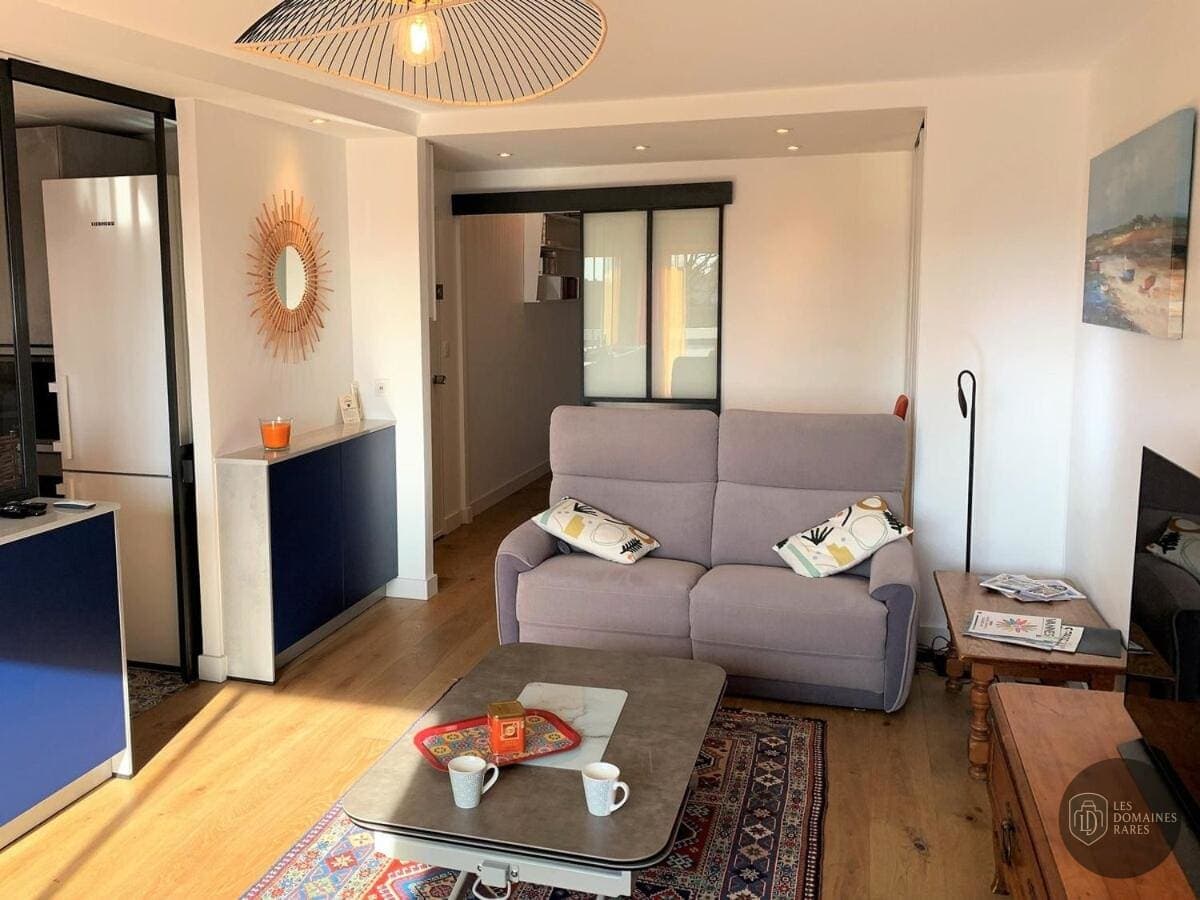 Complexe 828 — Intérieur