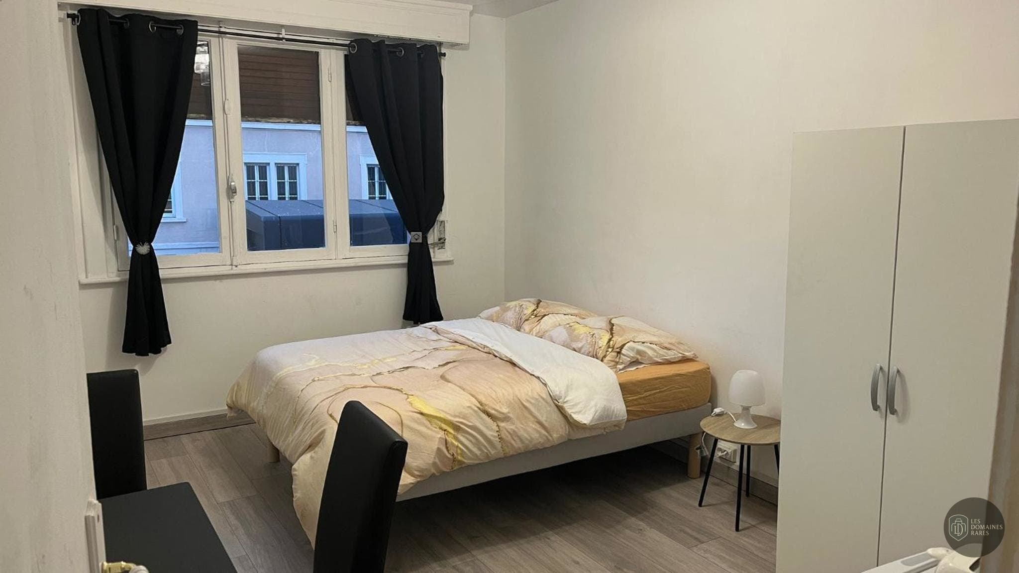 Chambre du lieu Cosy Meeting Center en Île-de-France - séminaire paris
