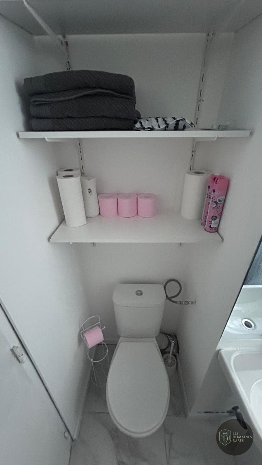 Salle de bain du lieu Cosy Meeting Center en Île-de-France