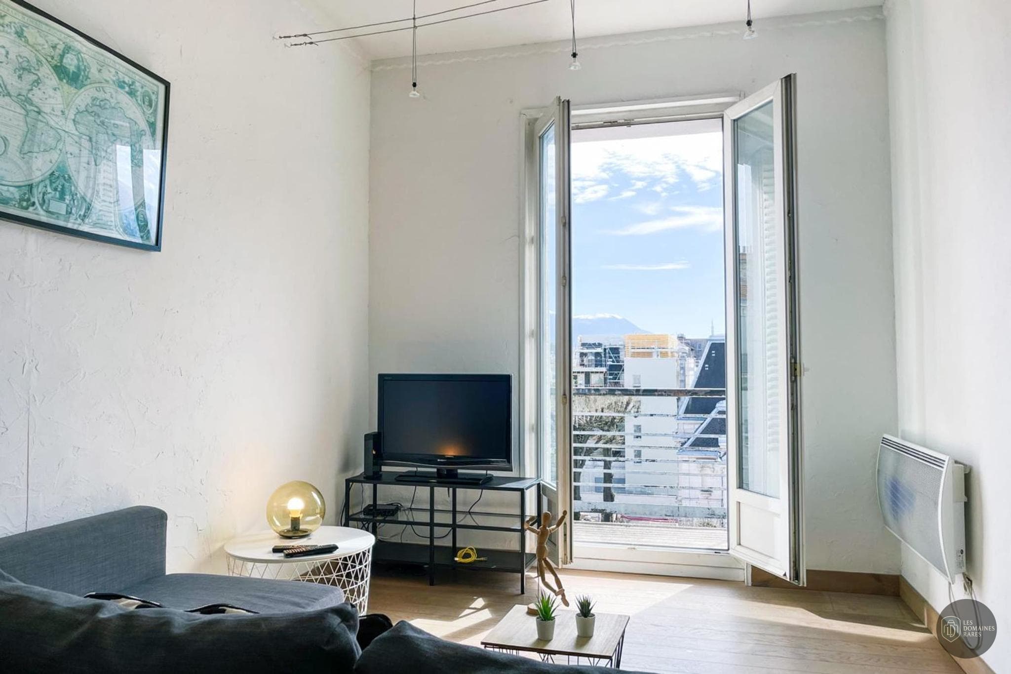 Espace intérieur de l'espace de coworking Cowork in Grenoble à Grenoble en Auvergne-Rhône-Alpes