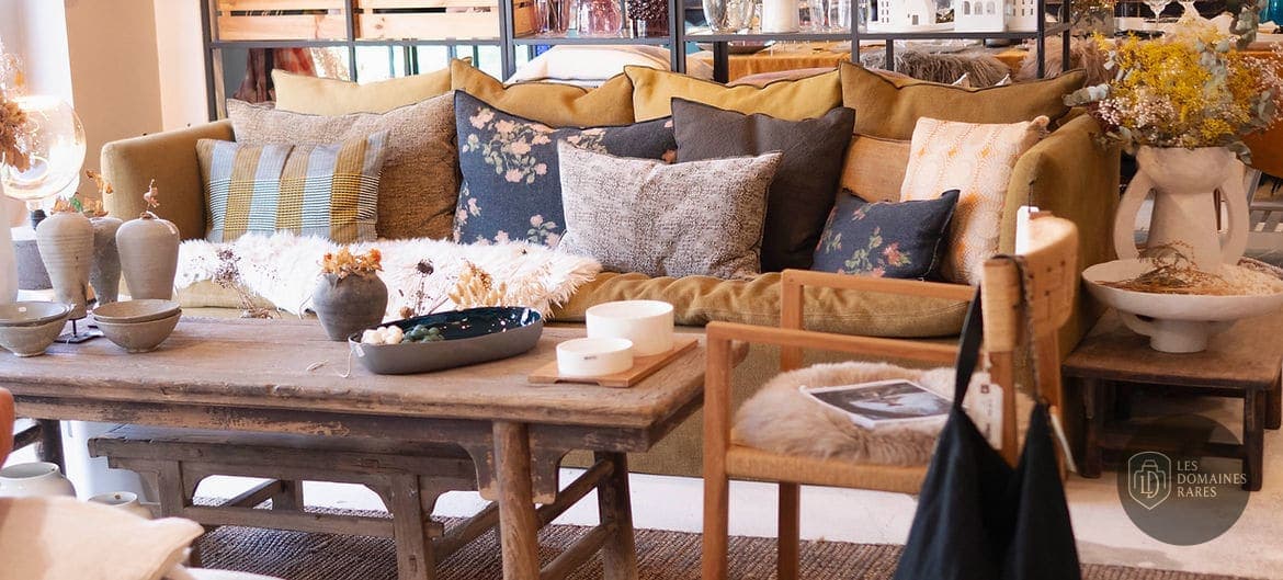 Espace intérieur de l'espace de coworking / concept store Cozyn à Pau en Nouvelle-Aquitaine