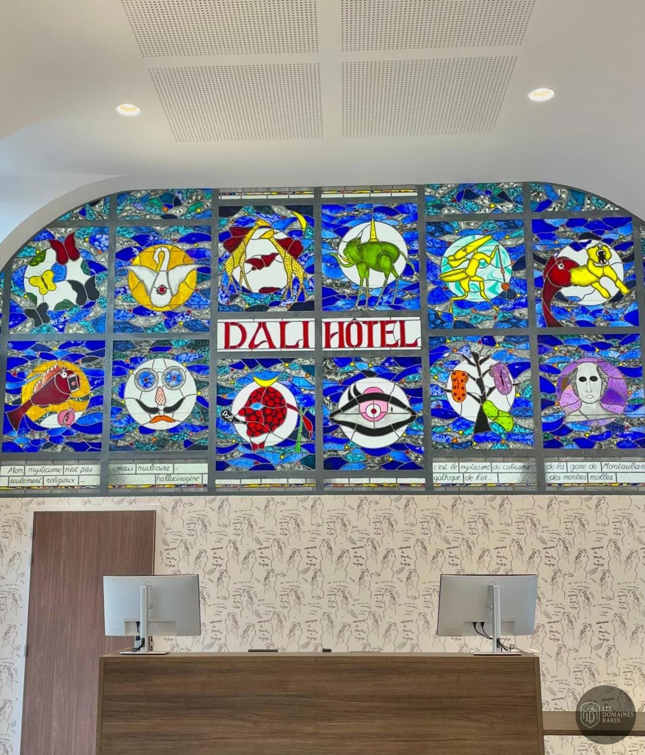 Vue extérieure de l'hôtel Dali Hôtel à Perpignan en Occitanie