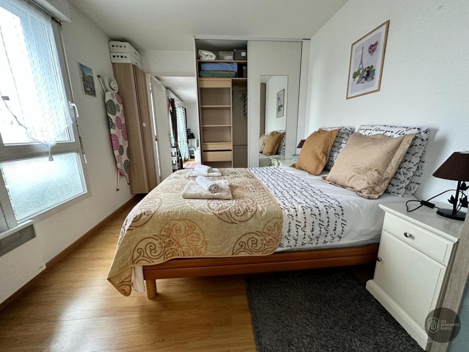Chambre de l'espace de coworking Daniel's Club en Occitanie
