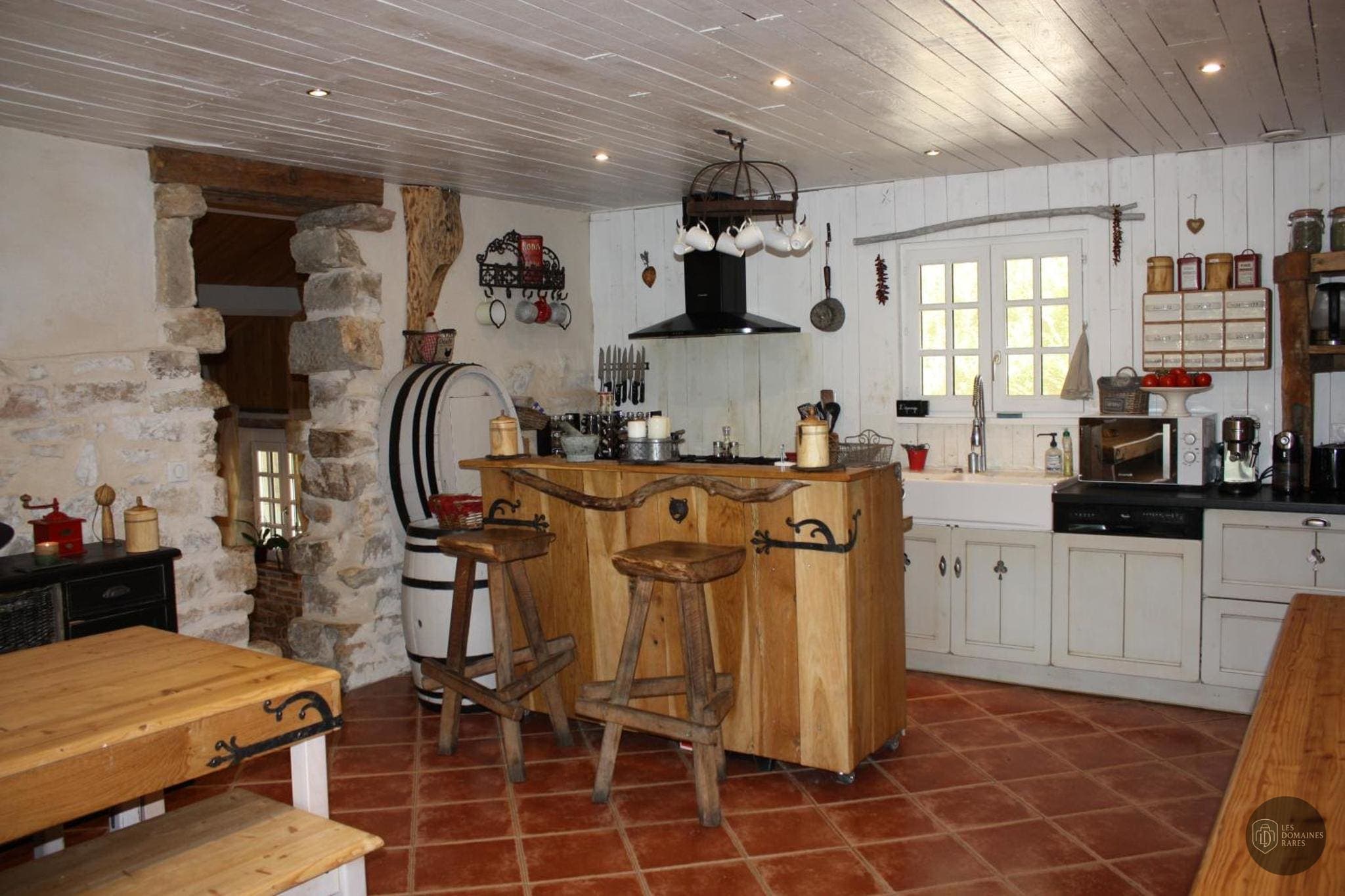 Vue extérieure du domaine Domaine Etre et Sens en Bourgogne-Franche-Comté