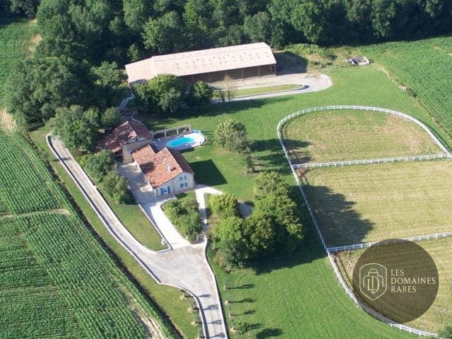 Domaine Fon de Rey — Extérieur