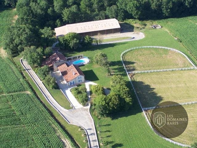 Domaine Fon de Rey — Extérieur