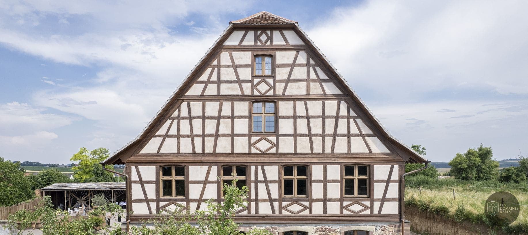 Vue extérieure du domaine Domaine Imodis à Saessolsheim en Grand Est