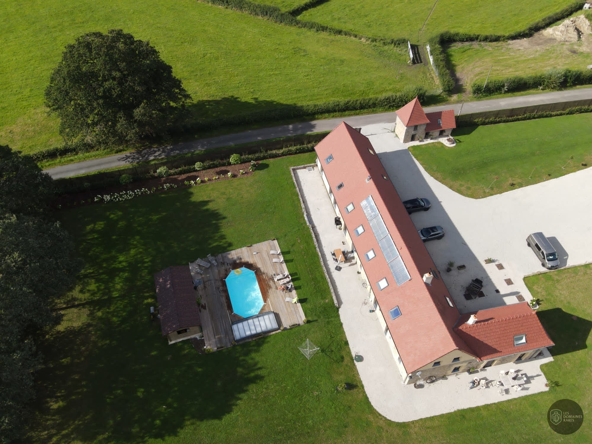 Vue extérieure du domaine Domaine La Diligence en Auvergne-Rhône-Alpes