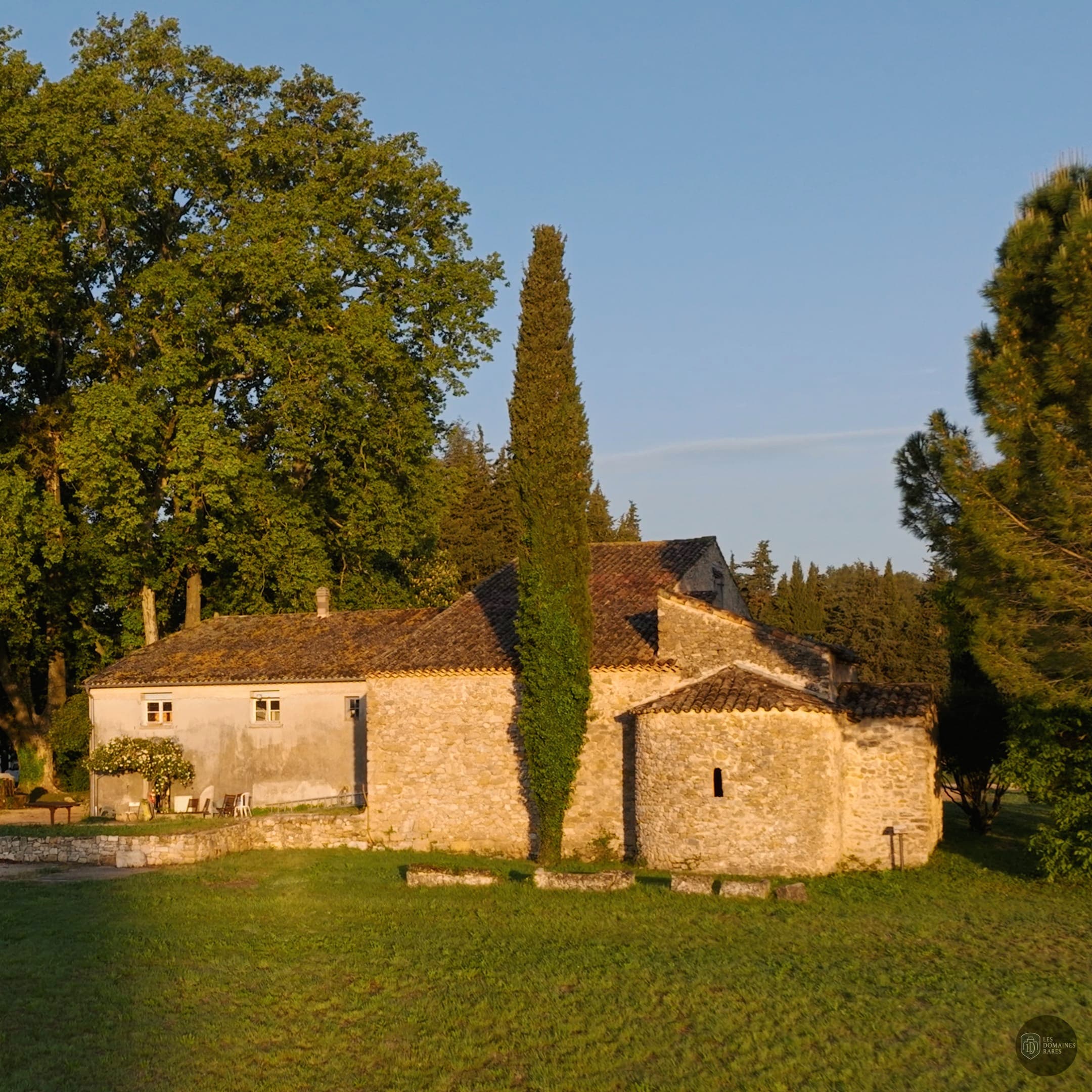 Vue extérieure du domaine Domaine La Gayolle en Provence-Alpes-Côte d'Azur