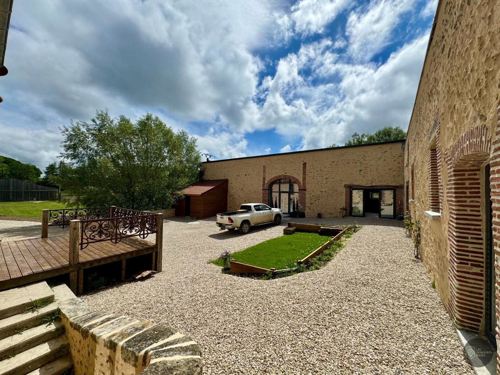 Domaine Le Moulin — Extérieur