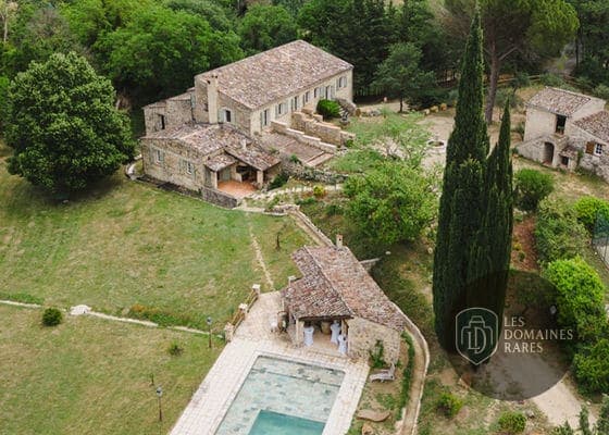Vue extérieure du domaine Domaine MP en Provence-Alpes-Côte d'Azur