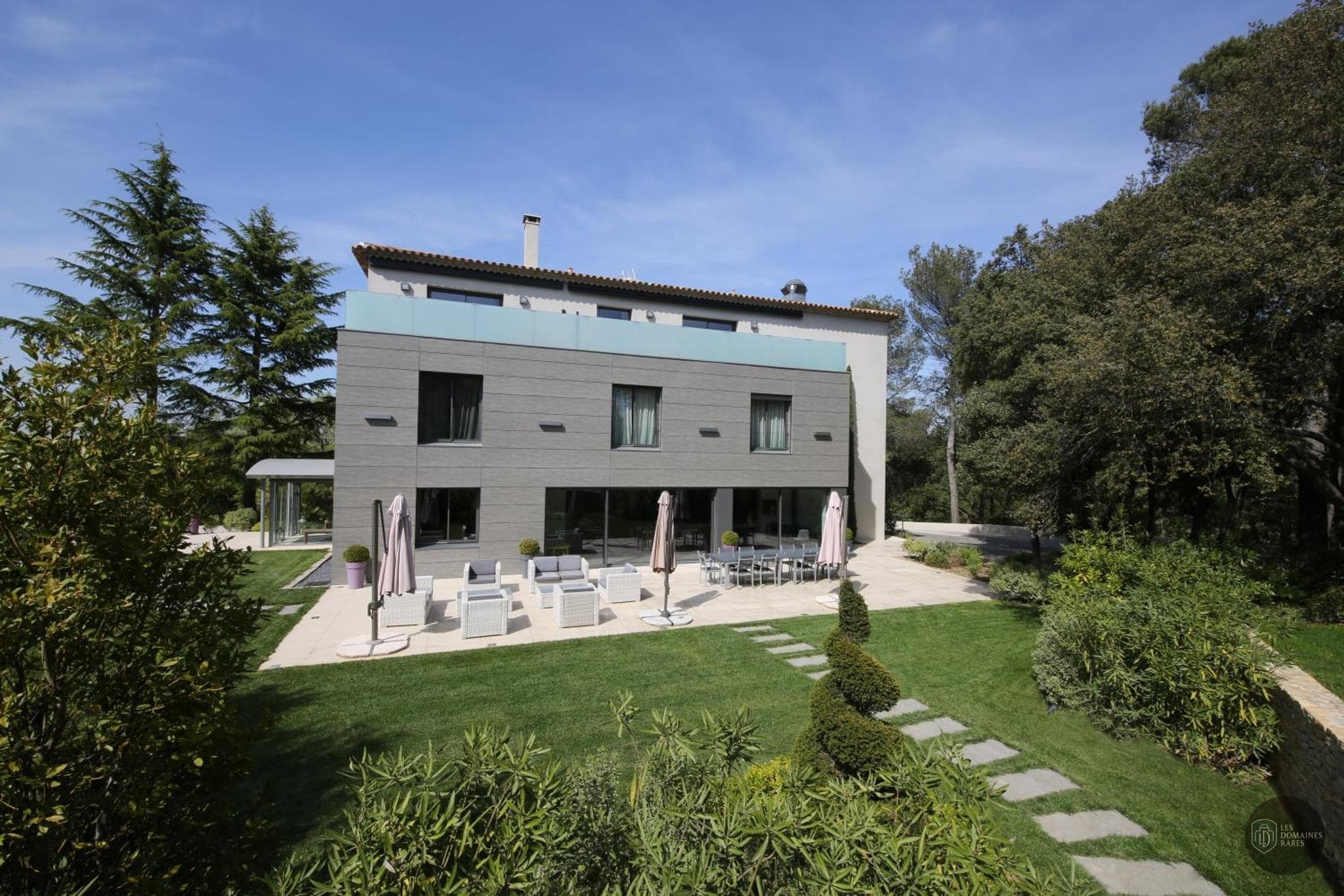 Vue extérieure du domaine Domaine Rampale en Provence-Alpes-Côte d'Azur