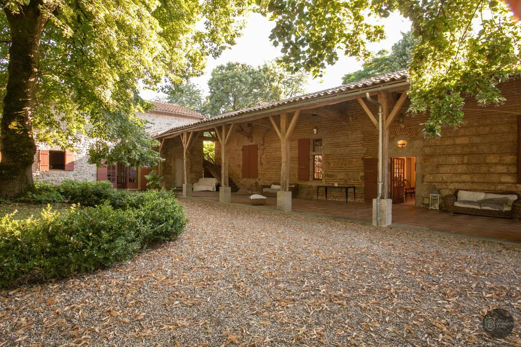 Vue extérieure du domaine Domaine de Bertranet en Nouvelle-Aquitaine