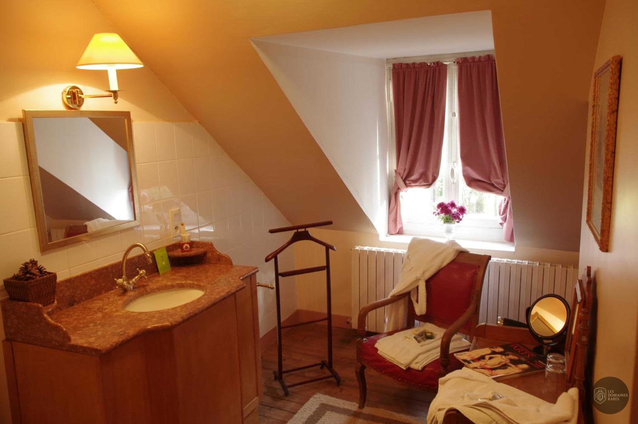 Vue extérieure du domaine Domaine de Chatenay en Pays de la Loire