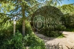 Vue extérieure de la villa Domaine de Combelles à Le en Occitanie