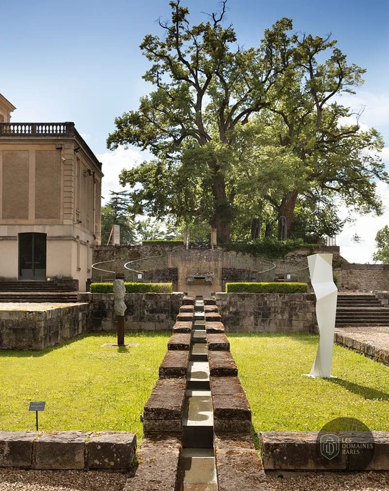 Vue extérieure du domaine Domaine de Coubertin en Île-de-France