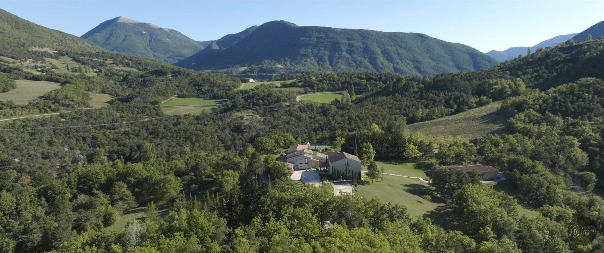 Vue extérieure du domaine Domaine de Damian à Vesc en Auvergne-Rhône-Alpes