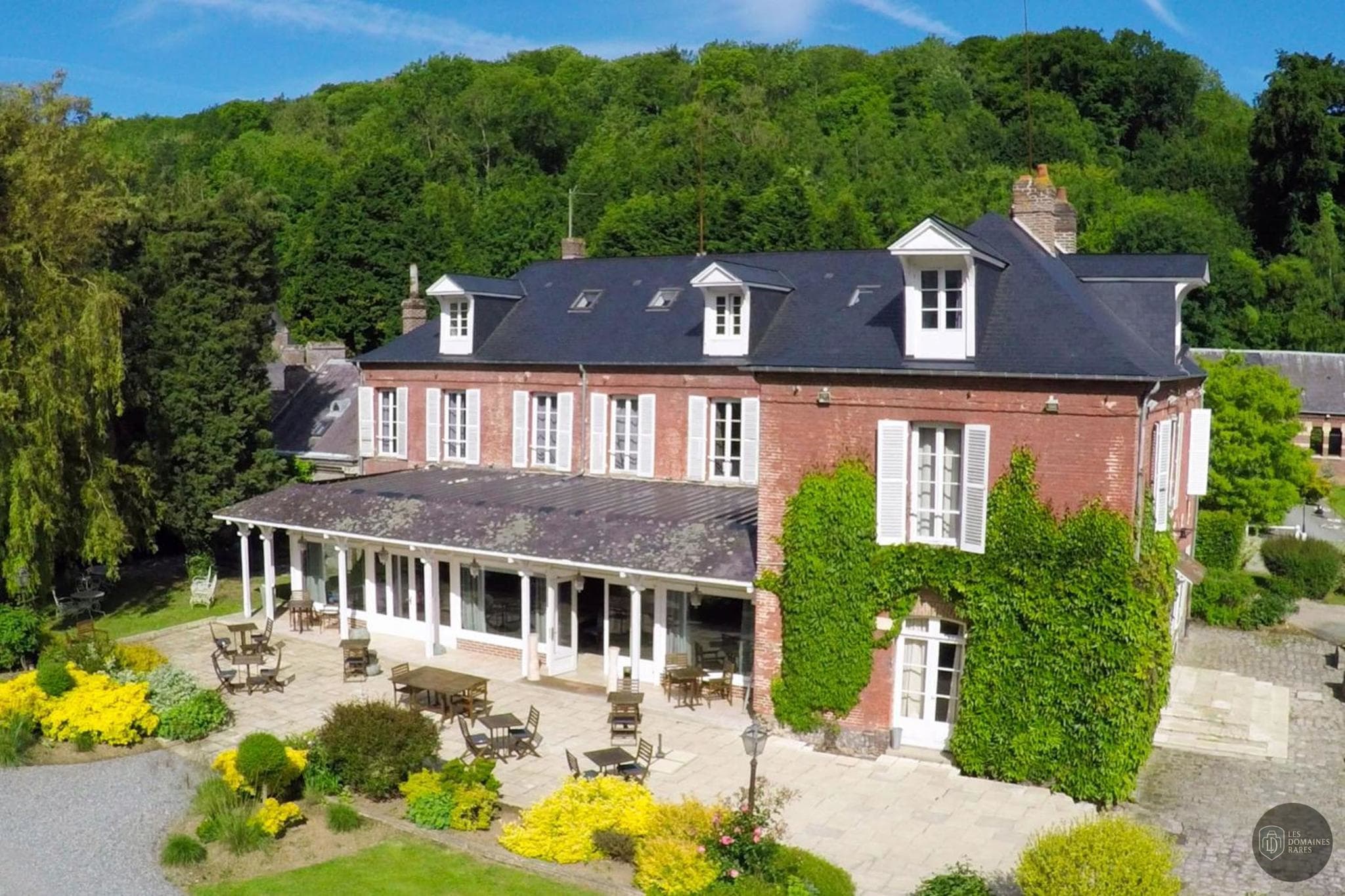 Vue extérieure du domaine Domaine de Joinville à Eu en Normandie