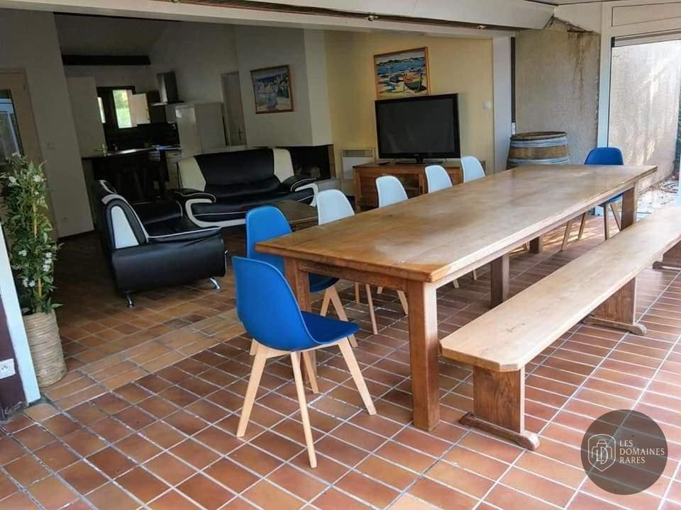 Vue extérieure du domaine Domaine de Kerivin à Dirinon en Bretagne