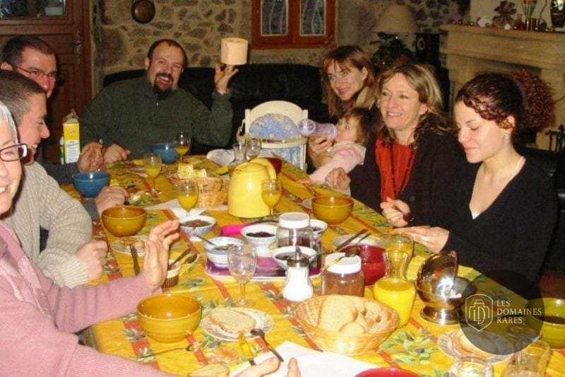 Restaurant du domaine Domaine de L'Abéale à Alboussière en Auvergne-Rhône-Alpes