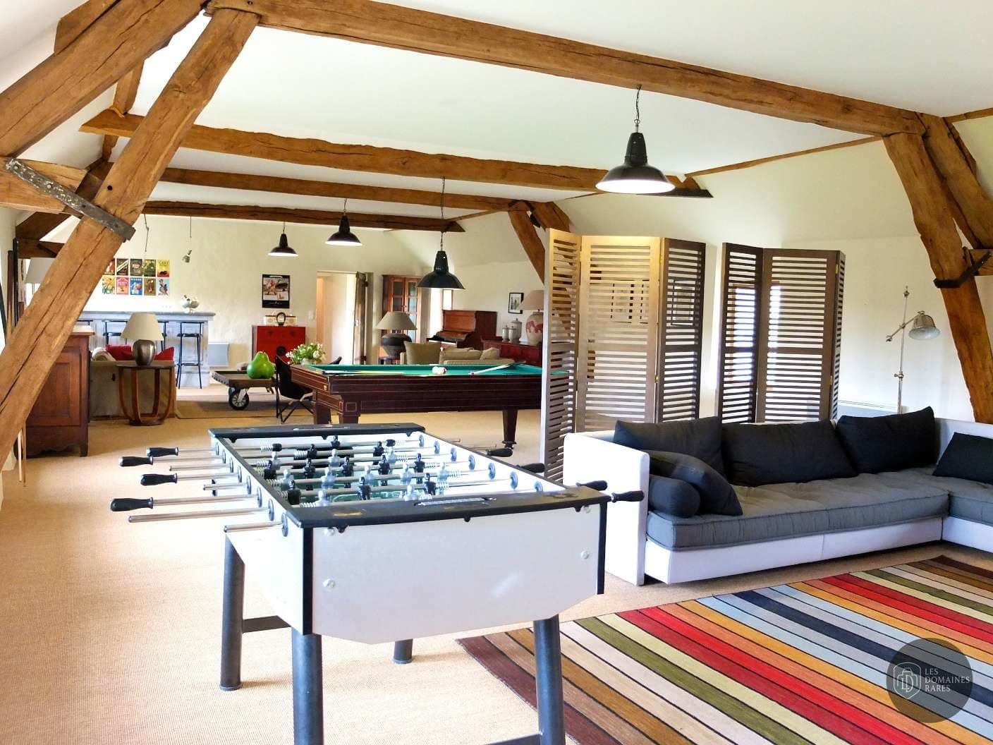 Espace intérieur du domaine Domaine de Mauvoisin à Lommoye en Île-de-France
